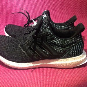 Adidas Ultraboost 4.0 Parley mens size 9